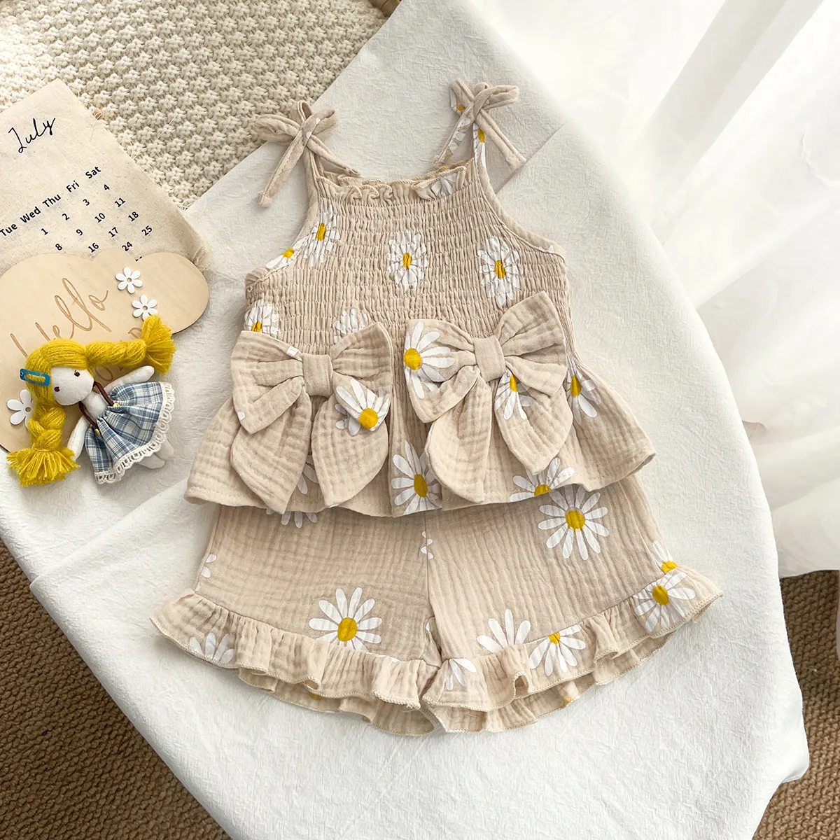 Kids Baby Girls Fashion Summer Daisy Print Sleeveless Bow Top Camisole Flared Shorts Two-Piece Set