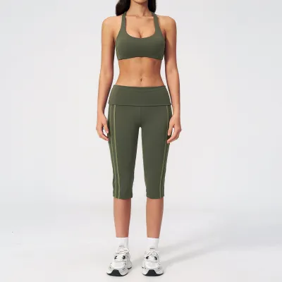 Women Yoga Fitness Bra And Cropped Pants Quick-Dry Two-Piece Set