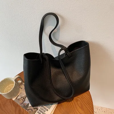 Women Fashion Casual Simple Solid Color Large Capacity Shoulder Bag