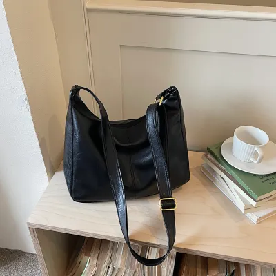 Women Fashion Casual Simple Solid Color Large-Capacity Shoulder Bag