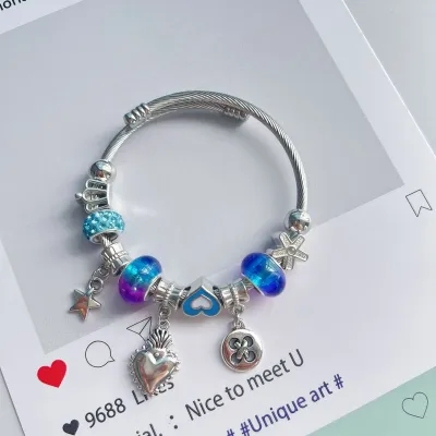 Women Fashion Lock Crown Pendant Beaded Elastic Bracelet