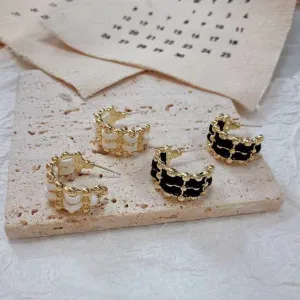 Women Fashion Retro Simple C- Braided Earrings