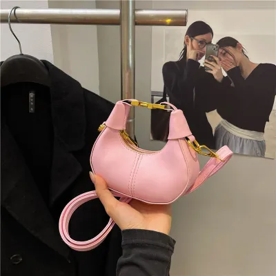 Women Fashion Casual Simple Solid Color Mini Chain Crossbody Bag