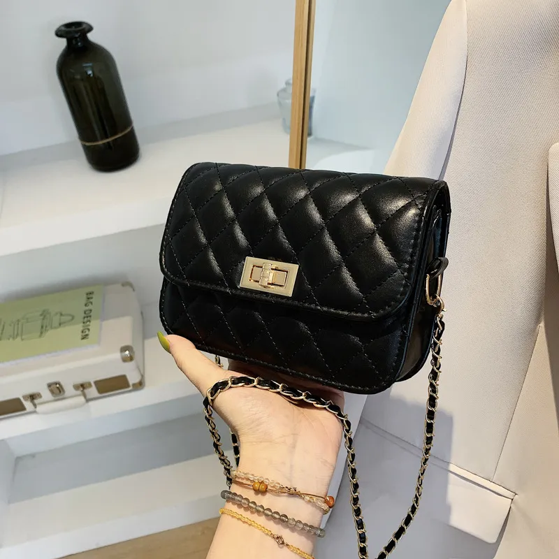 Women Fashion Casual Simple Lingge Solid Color Chain Small Square Crossbody Bag