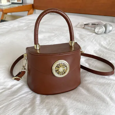 Women Fashion Casual Retro Solid Color Box Handbag