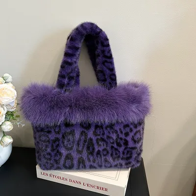Women Fashion Autumn And Winter Leopard Fluffy Plush Handbag