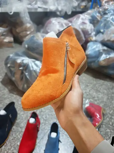 Women Fashion Solid Color Suede Pointed-Toe Side Zipper Boots