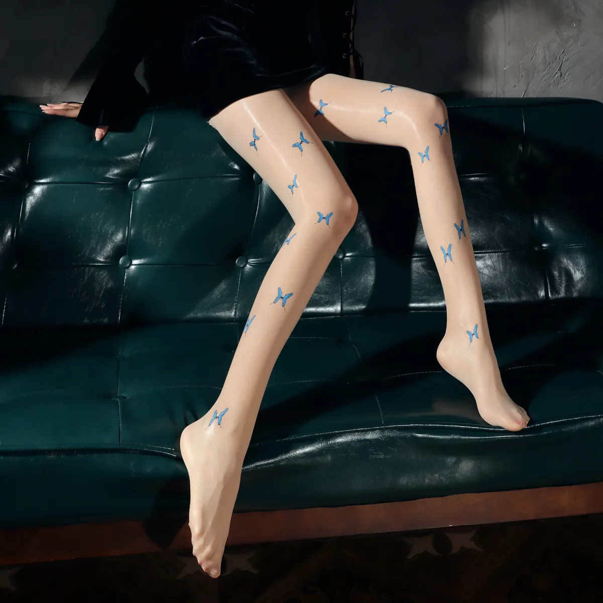 Women Fashion Sexy Printed Oil Bright Ultra-Thin Silk Slide Stockings