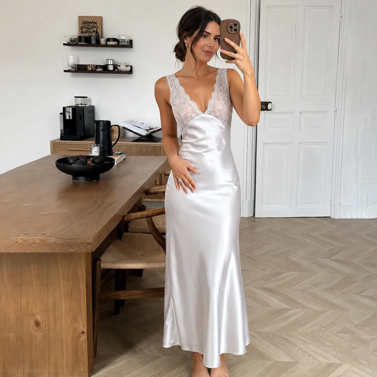 Women Fashion Sexy Lace Stitching Strap Slim-Fit Long Nightgown