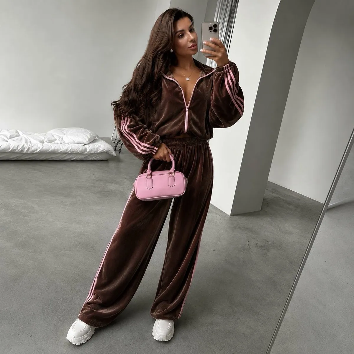 Women Athleisure Casual Autumn Velvet Color Contrast Vertical Collar Zipper Long-Sleeve Coat High Waist Drawstring Wide Leg Pants Two-Piece Set