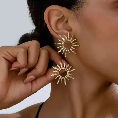 Women Fashion Gold Sunflower Earrings