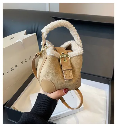 Kids Girls Fashion Autumn And Winter Lamb Wool Mini Bucket Handbag Crossbody Bag