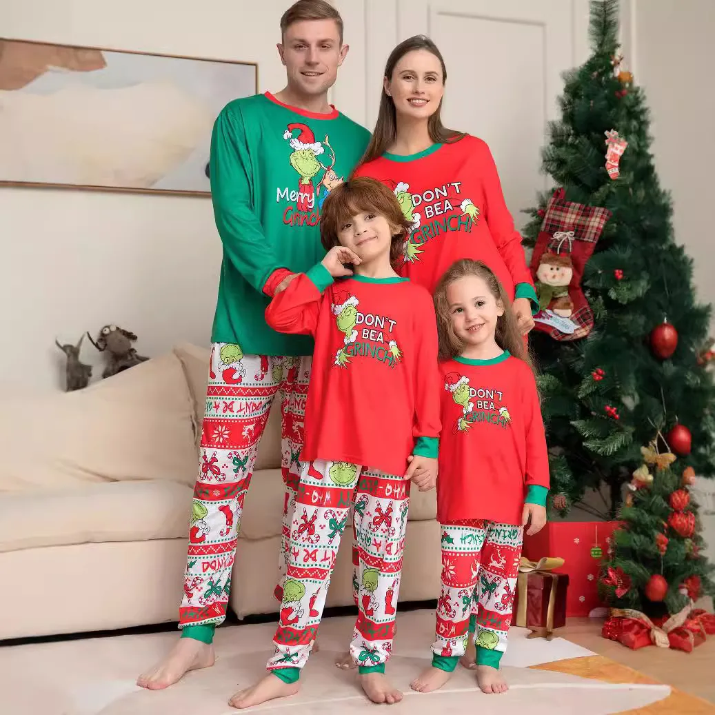Fashion Cartoon Christmas Print Round Neck Long Sleeve Family Matching Pajamas Set