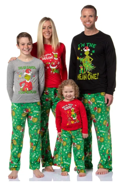 Fashion Cartoon Christmas Print Round Neck Long Sleeve Family Matching Pajamas Set