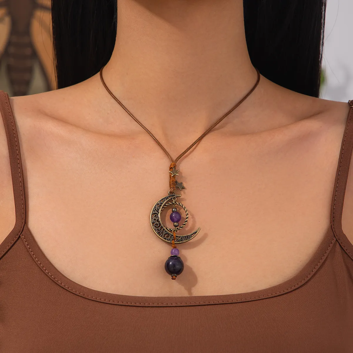 Women Fashion Retro Moon Pendant Necklace