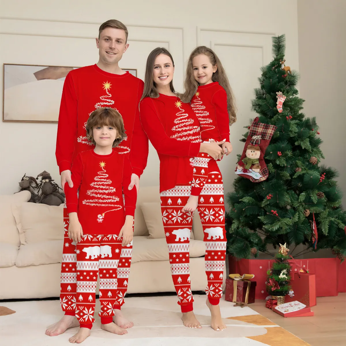 Fashion Cartoon Christmas Print Round Neck Long Sleeve Family Matching Pajamas Set