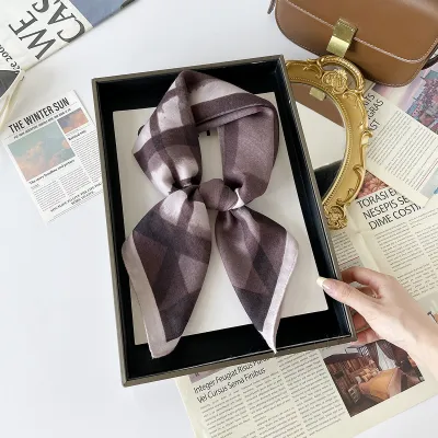 Women Fashion Casual Printed 68*68cm Square Silk Scarf