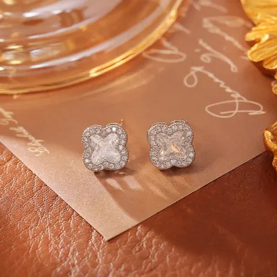 Women Fashion Multicolor Zircon Four-Leaf Clover Earrings