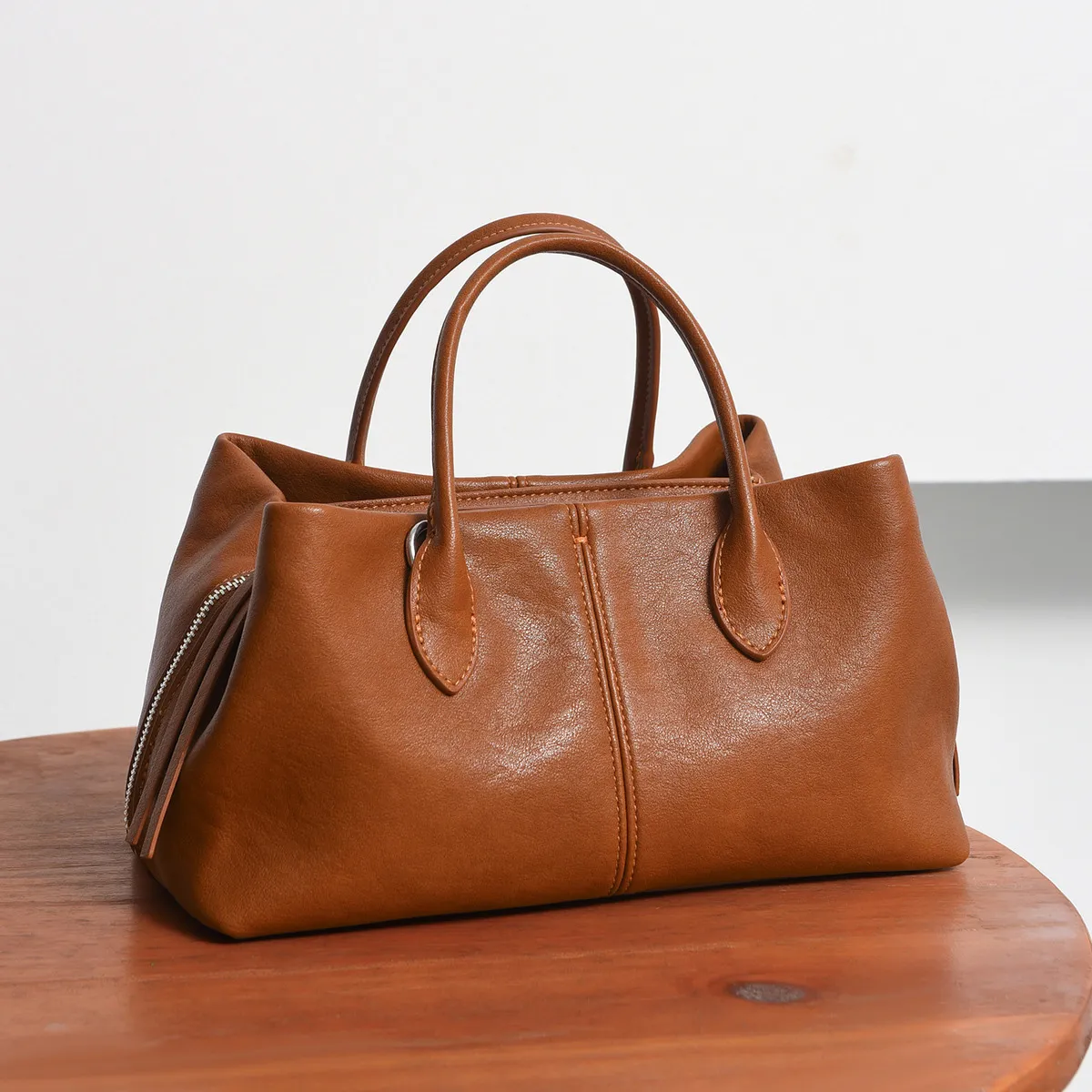Women Fashion Casual Simple Solid Color Leather Large Capacity Handbag