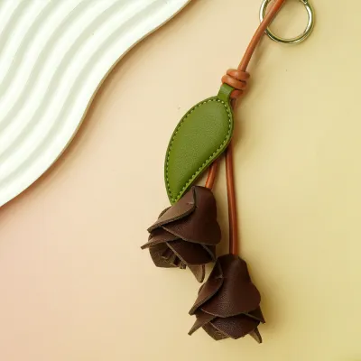 Women Fashion Handmade Leather Tulip Flower Bag Pendant Car Keychain