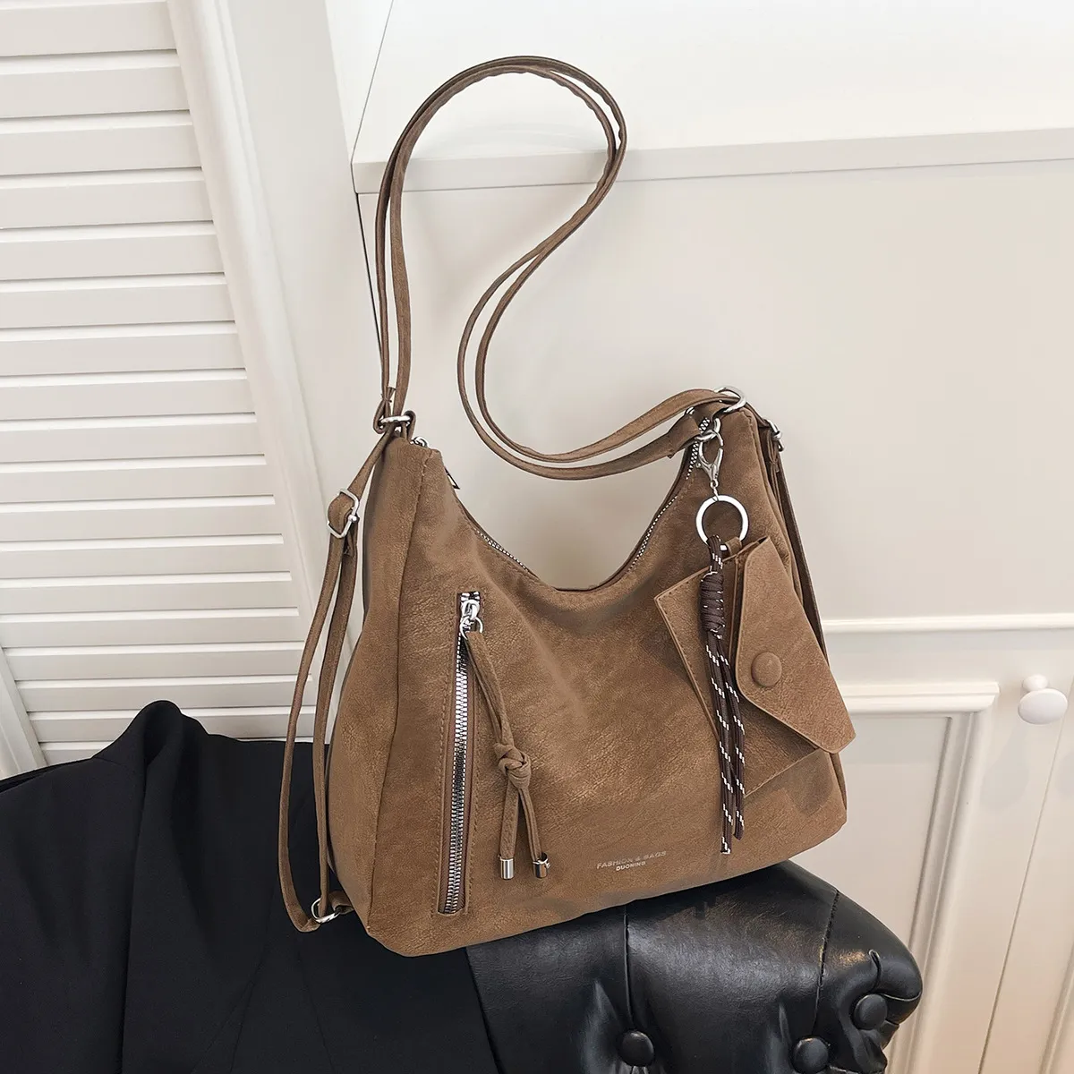 Vintage Solid Color Large Capacity Underarm Shoulder Bag