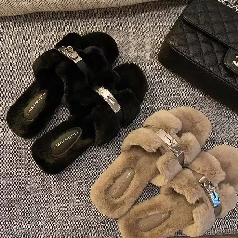Autumn And Winter Fashion Plush Slippers