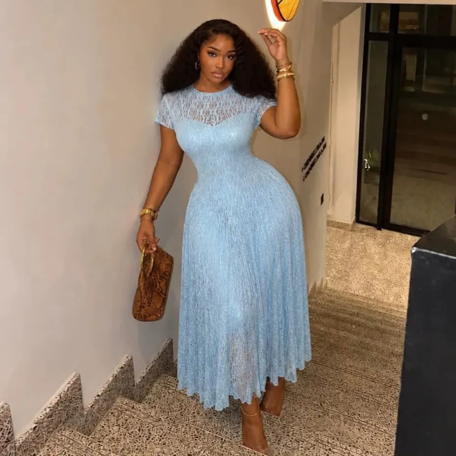 Women Elegant Round Neck Lace Maxi Dress