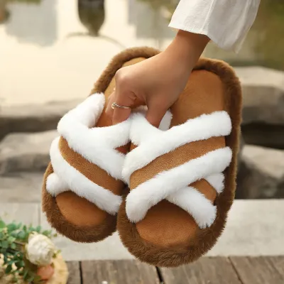 Autumn And Winter Fashion Plush Flat Slippers