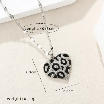 Women'S Fashion Micro-Inlaid Oil Dropping Leopard Heart-Shaped Pendant Necklace