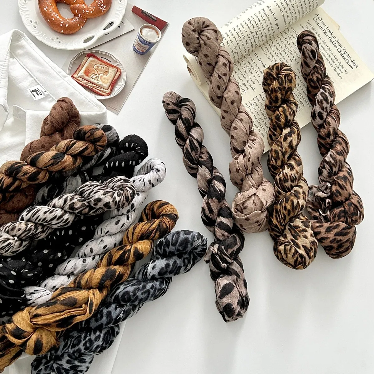 Women Fashion Leopard Twist Rope Silk Scarf