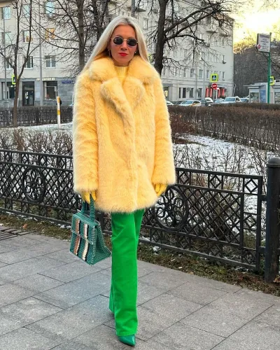 Autumn And Winter Women Fashion Solid Color Imitation Fur Eco-Friendly Warm Coat