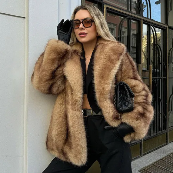 Autumn/Winter Women Fashion Eco-Friendly Faux Fur Warm Coat