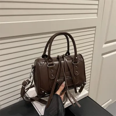 Women Fashion Motorcycle Solid Color Rivet Large Capacity Pillow Handbag