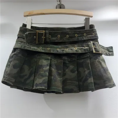 Women Fashion Retro Belt Design Washed Low Waist Pleated Denim Skirt