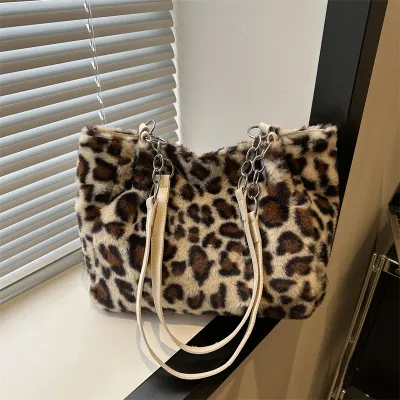 Women Fashion Casual Autumn Winter Leopard Plush Large Capacity Shoulder Bag