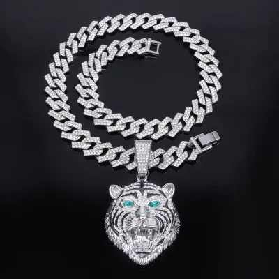 Men Fashion Hip-Hop Alloy Three-Dimensional Full Rhinestone Tiger Head Pendant Necklace