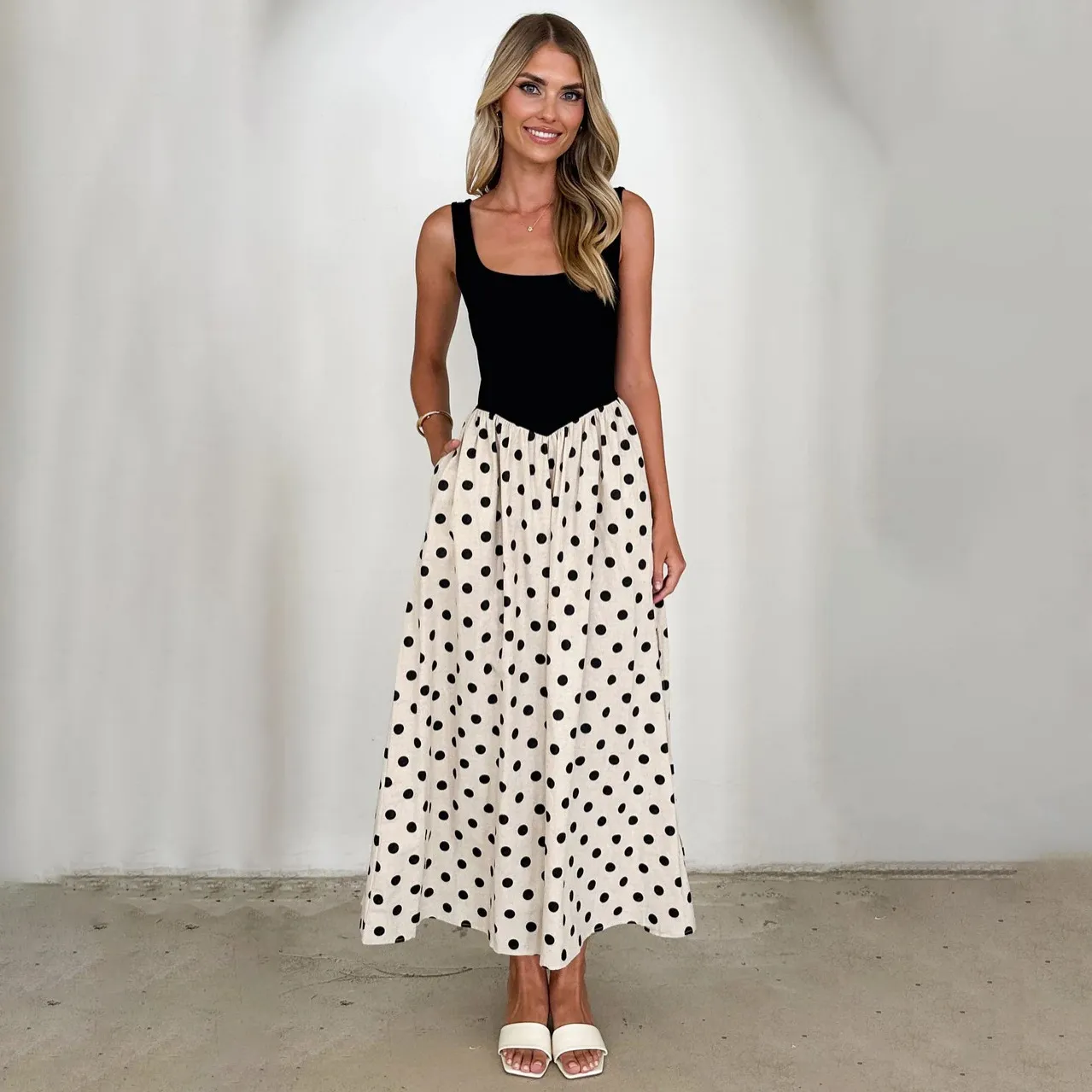 Women Fashion Casual Spring And Summer Polka Dot Print U-Neck Sleeveless Large Swing A-Line Dress