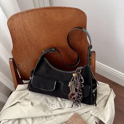 Women Fashion Casual Retro Large Capacity With Pendant Shoulder Bag