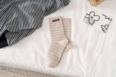 Women Fashion Casual Stripe Cotton Mid-Tube Socks