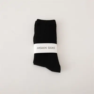 Women Fashion Spring And Summer Solid Color Mid-Tube Socks