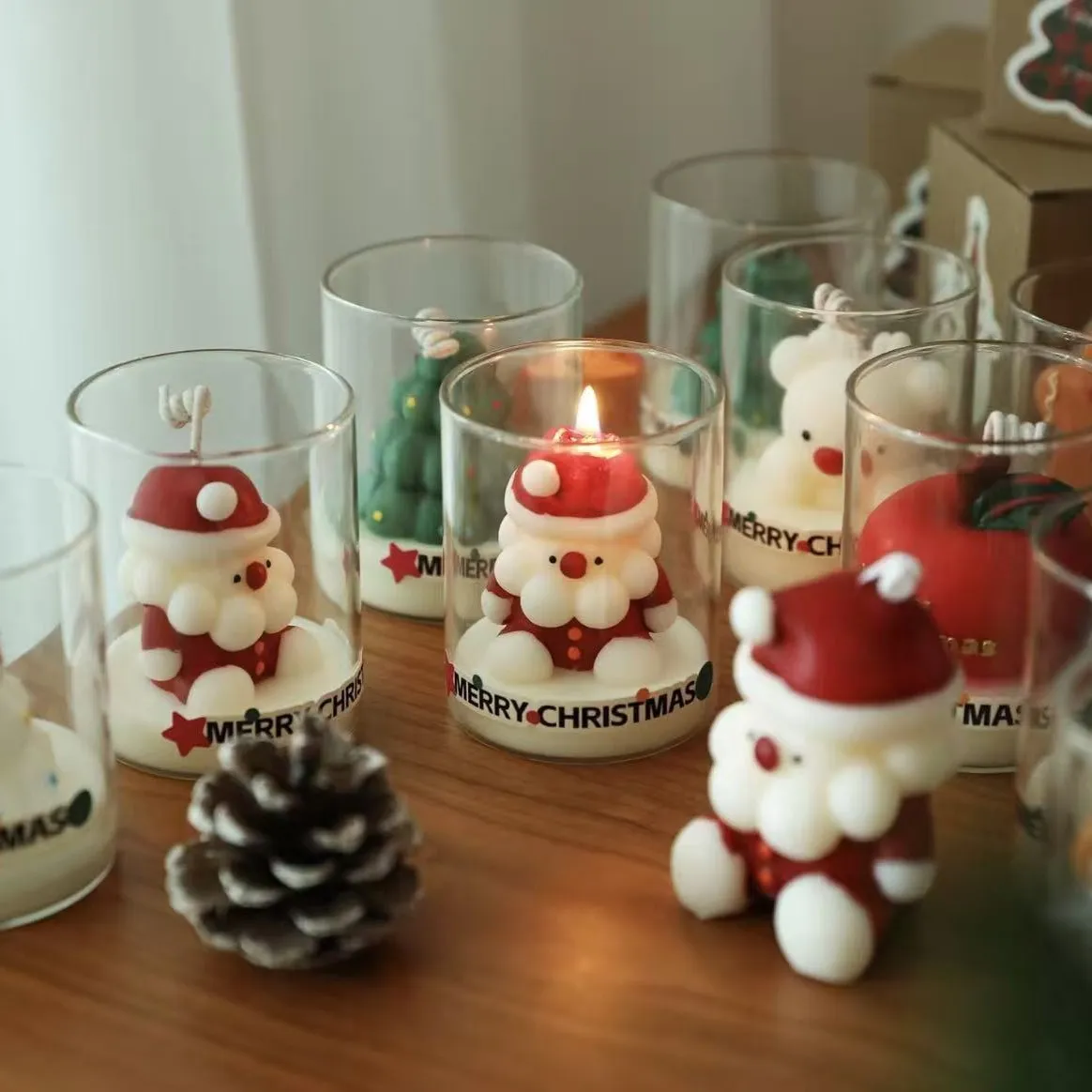 Christmas Aromatherapy Candle Christmas Tree Snowman Santa Claus Apple Gift Decoration