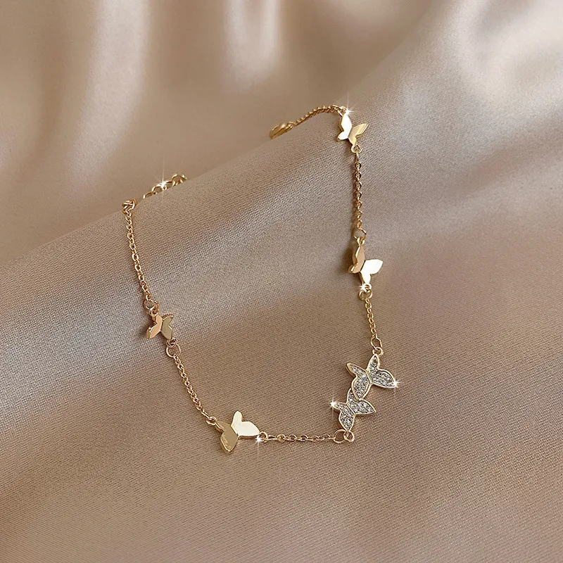 Temperament Butterfly Shaped Zircon Decorated Alloy Bracelet