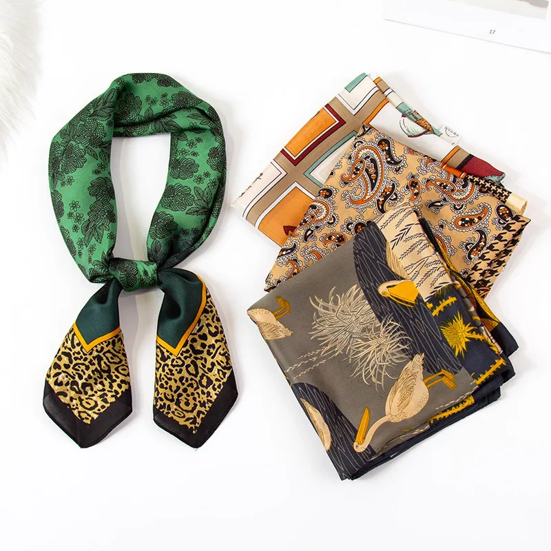 Women Elegant Color Blocking Square Silk Scarf
