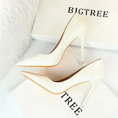 Fashion Basic Stiletto High Heel Bright Patent Leather Pointed Toe Women Pumps