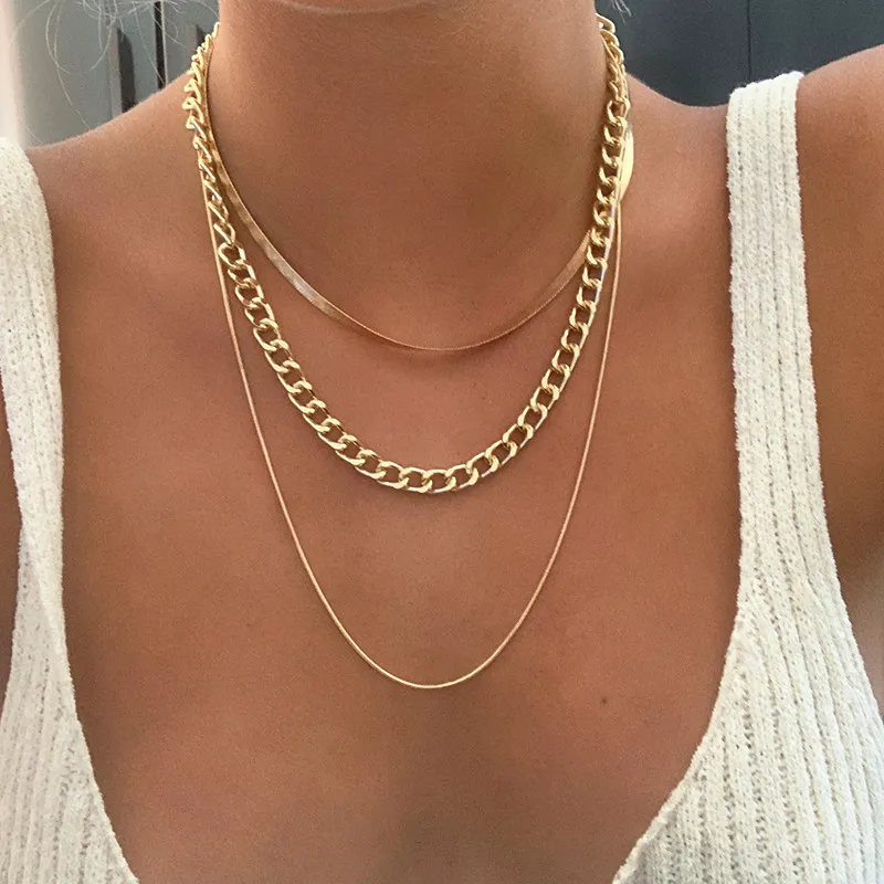 Vintage Simple Hollow Design Alloy Multilayer Women's Geometric Necklace