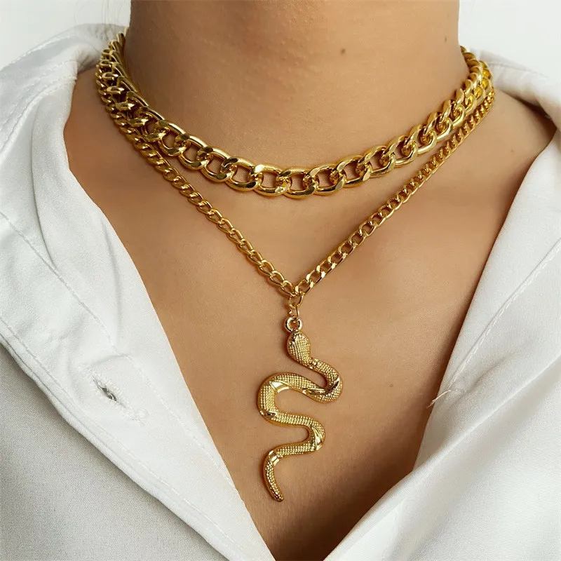Creative Snake Pendant Design Alloy Multilayer Necklace