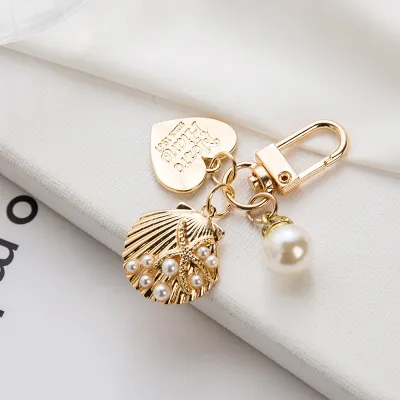 Cute Shell Heart Pendant Pearl Decorative Letter Pattern Alloy Key Chain