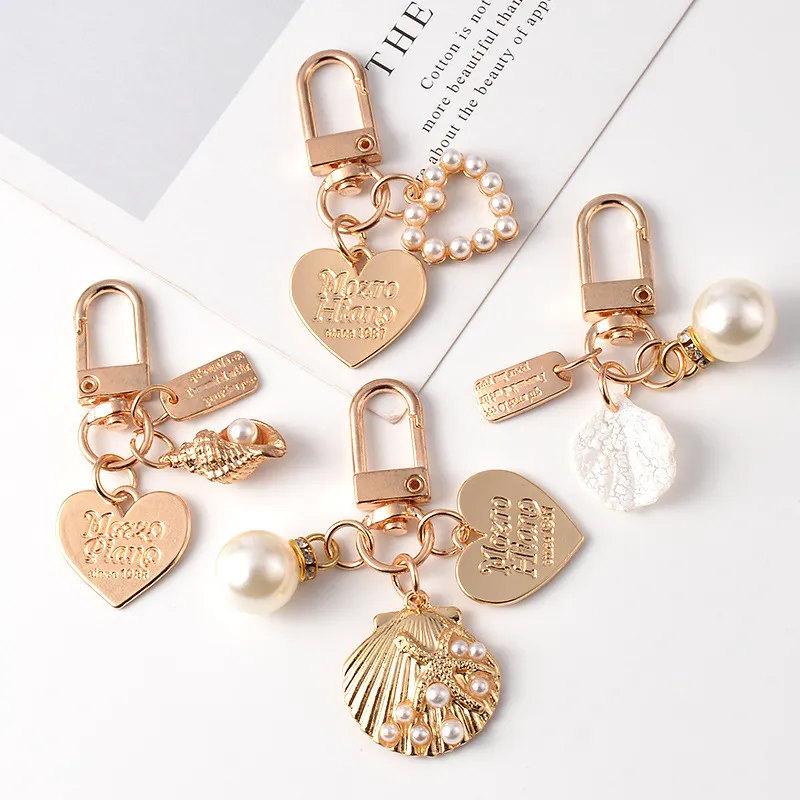 Cute Shell Heart Pendant Pearl Decorative Letter Pattern Alloy Key Chain