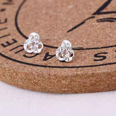 Simple Geometric Rhinestone Decorative Alloy Stud Earrings