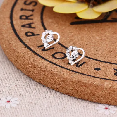 Simple Geometric Rhinestone Decorative Alloy Stud Earrings